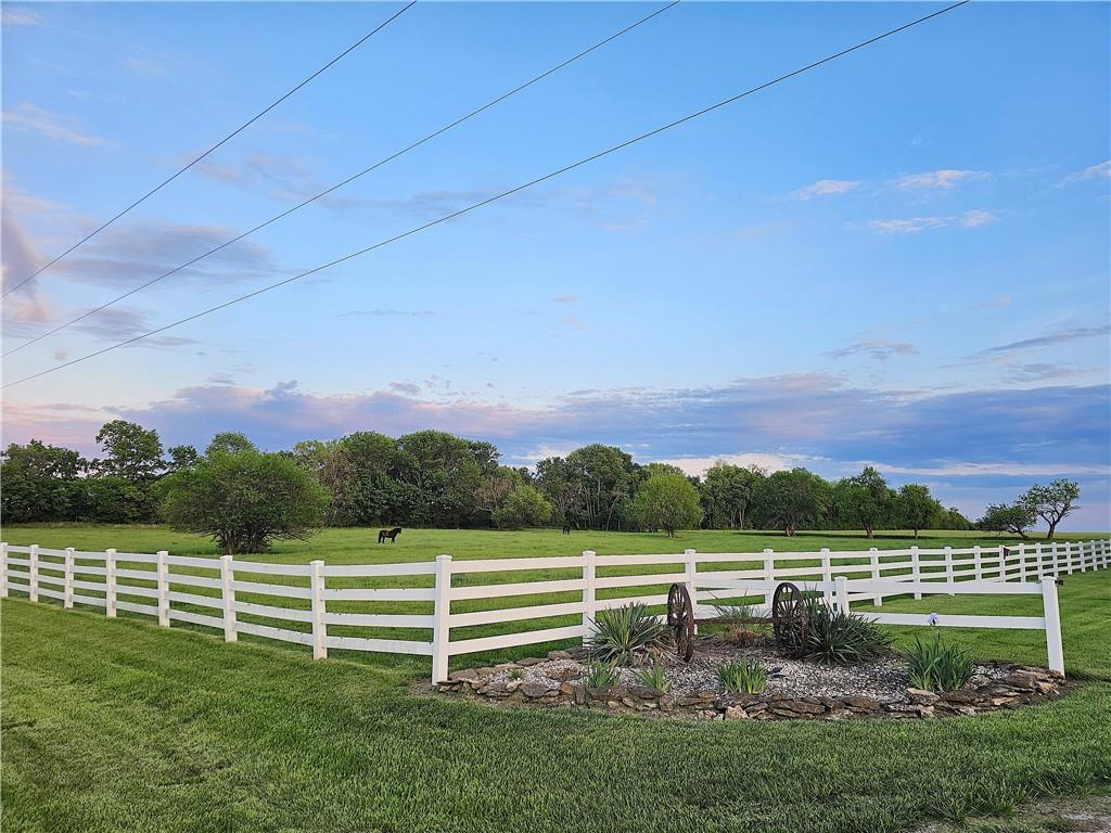 19916 Northwest 1600th Road Garnett, KS 66032 - Photo 17 of 52