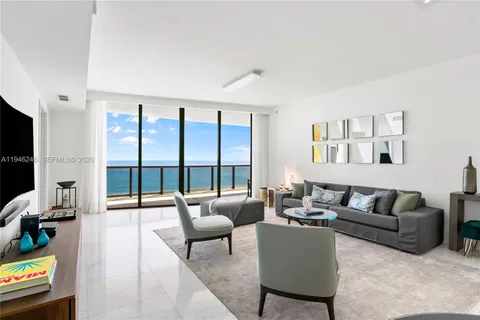 $2,100,000 | 16275 Collins Avenue, Unit 1501, Sunny Isles Beach, FL 33160