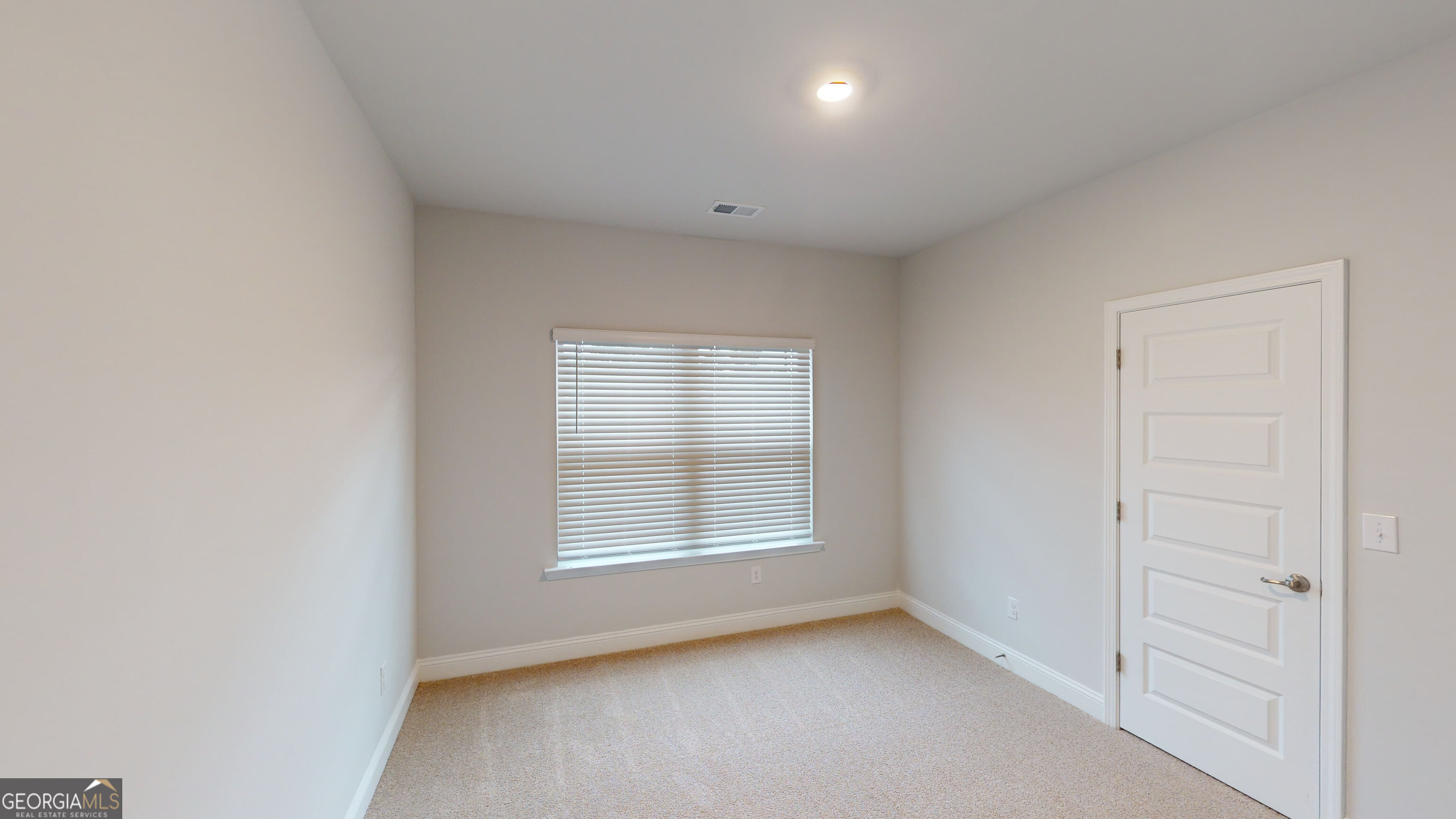 363 Eagle Ridge Road Macon, GA 31216 - Photo 25 of 32 an empty room with windows