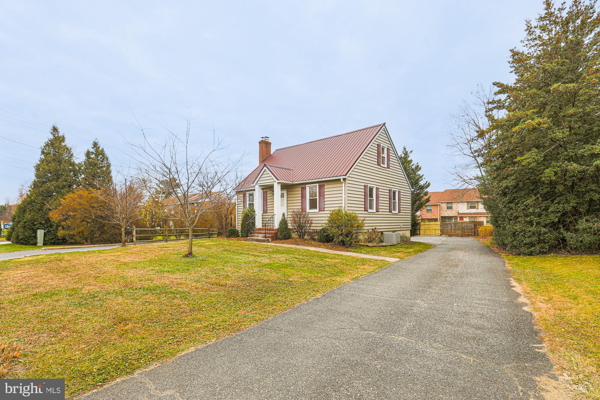 4211 Chapel Road Perry Hall, MD 21236 - Photo 3 of 47