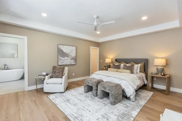 $1,595,000 | 14 Overlook Circle, Auburn, NH 03032