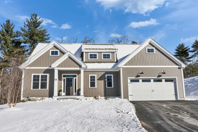 $1,595,000 | 14 Overlook Circle, Auburn, NH 03032