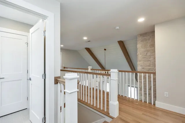 $1,595,000 | 14 Overlook Circle, Auburn, NH 03032