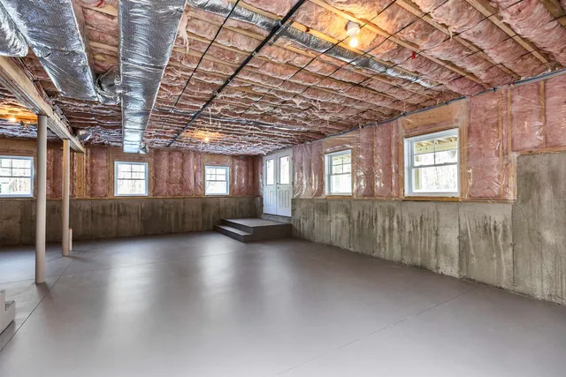 $1,595,000 | 14 Overlook Circle, Auburn, NH 03032