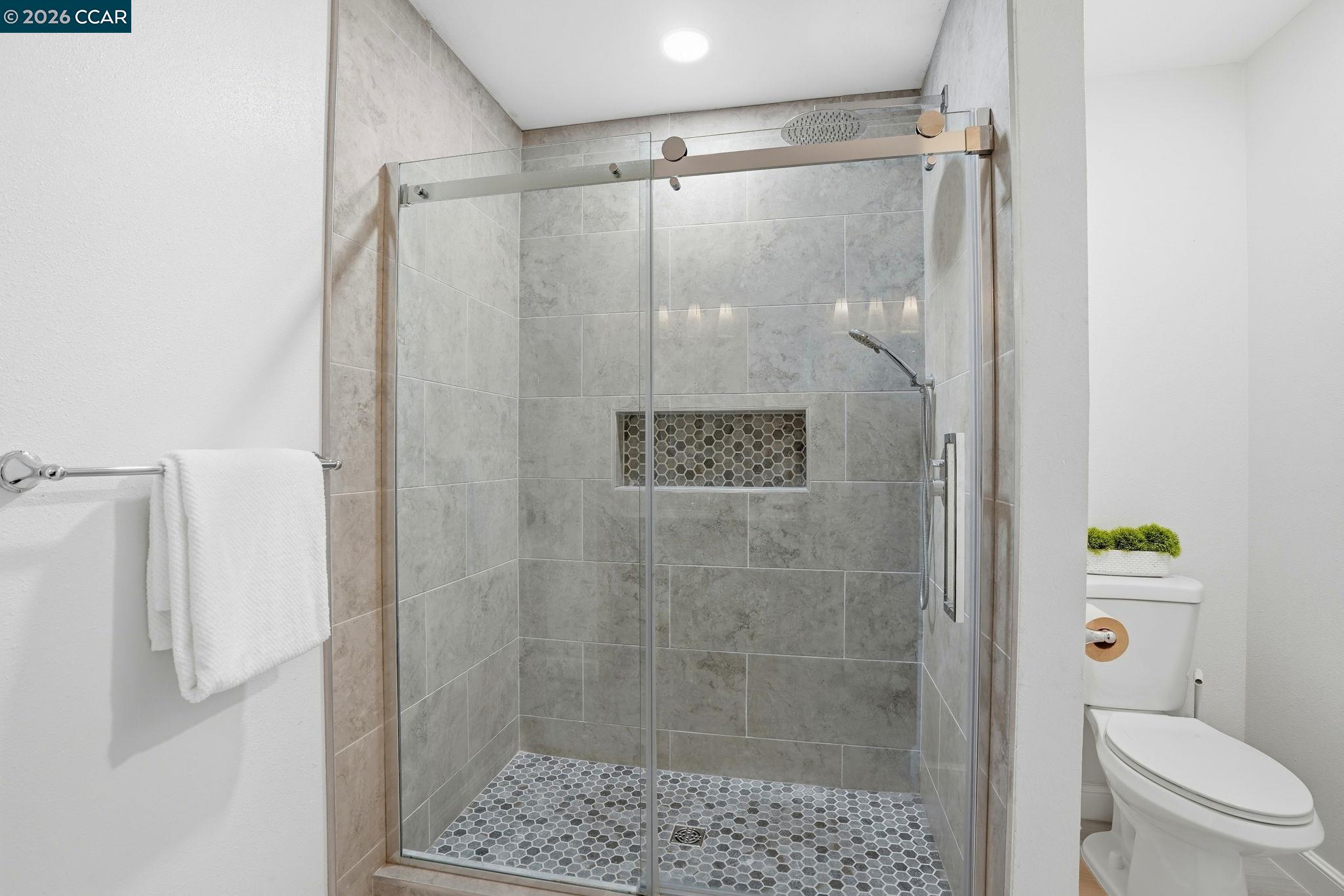 5537 Pamplona Court Concord, CA 94521 - Photo 43 of 59