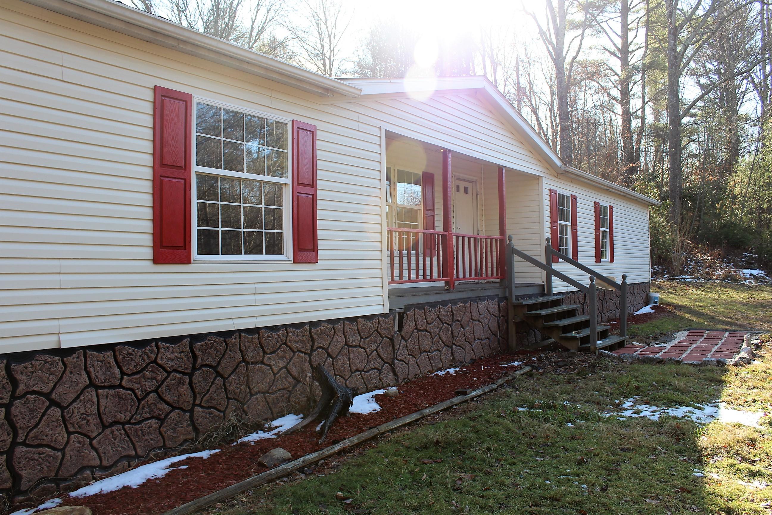 40238 Butterfly Road Damascus, VA 24236 - Photo 31 of 31 IMG_6324