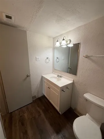 $950 | 3627 Almazan Drive, Unit 117, Dallas, TX 75220