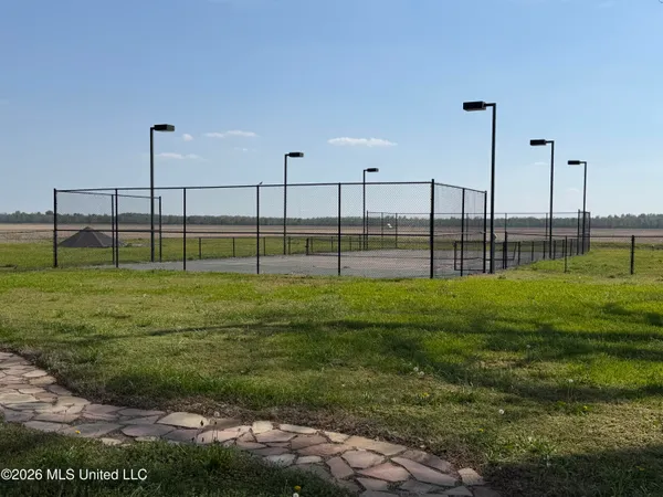 $750,000 | 693 569th Highway, Ferriday, LA 71334