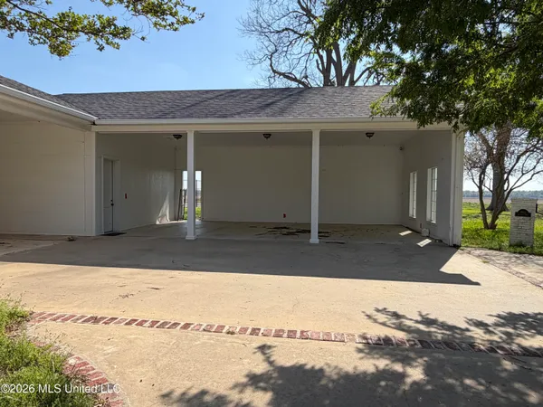 $750,000 | 693 569th Highway, Ferriday, LA 71334