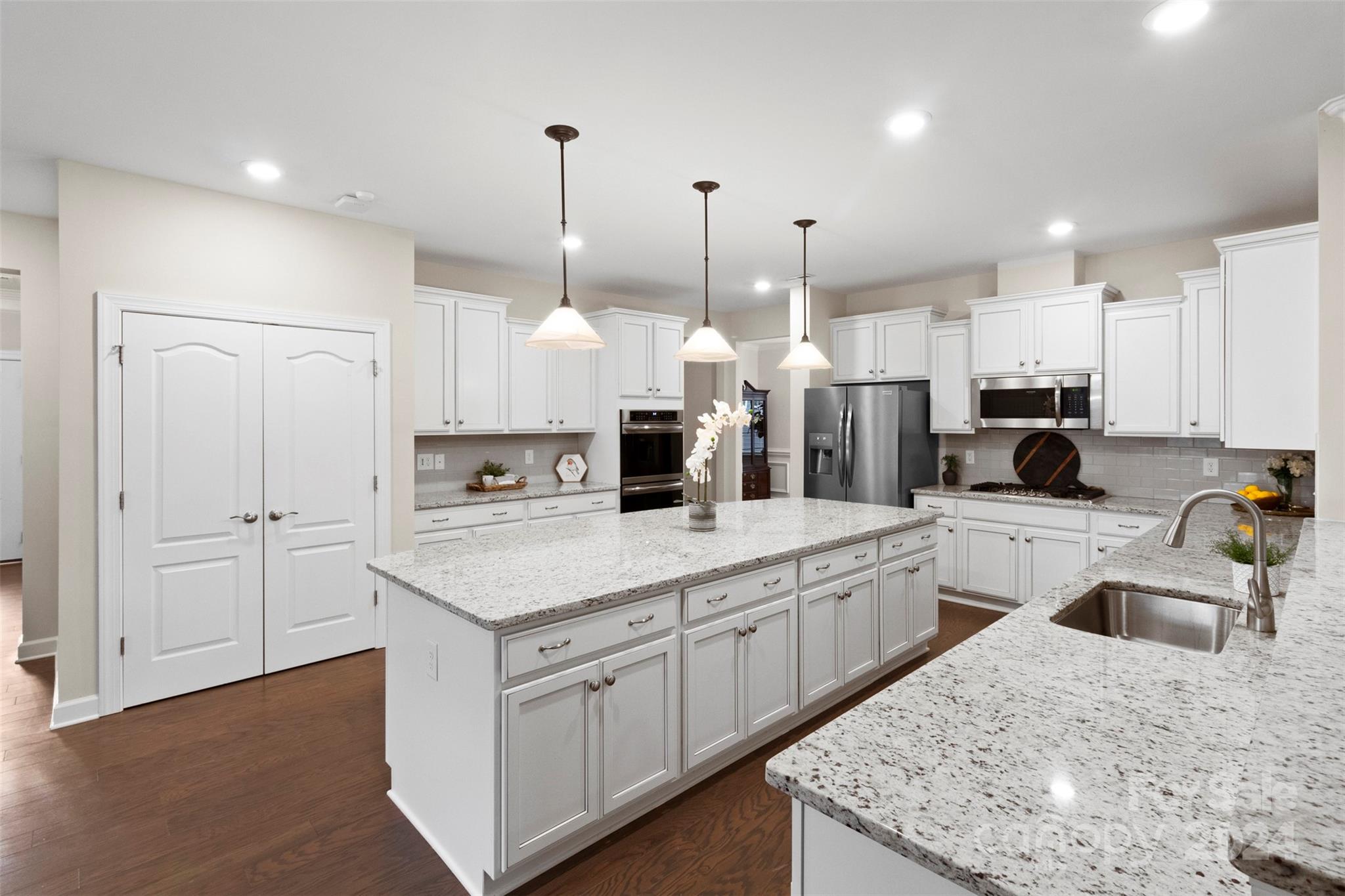 1527 Tranquility Boulevard Lancaster, SC 29720 - Photo 8 of 47