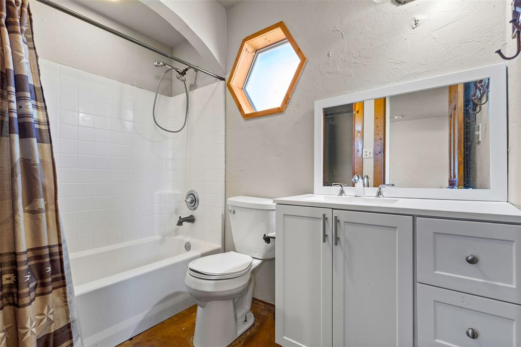 239 Cundiff-Crafton Road Chico, TX 76431 - Photo 15 of 29