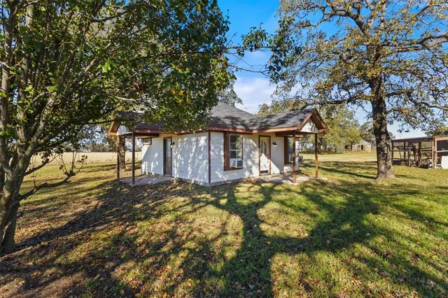 $370,000 | 239 Cundiff-Crafton Road, Chico, TX 76431