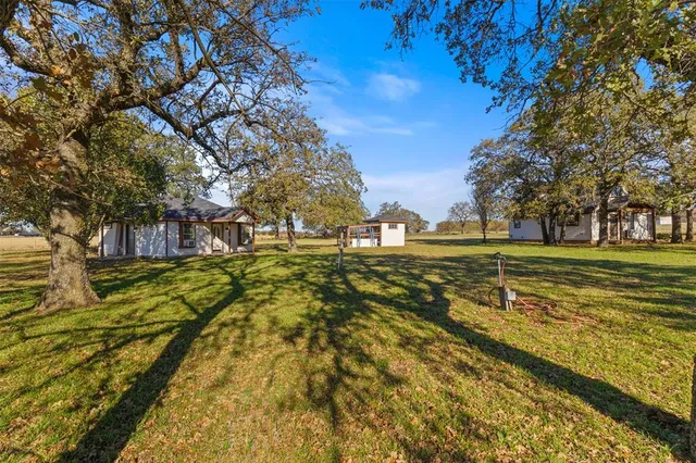 $370,000 | 239 Cundiff-Crafton Road, Chico, TX 76431