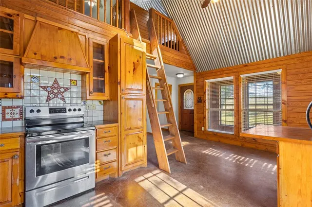 $370,000 | 239 Cundiff-Crafton Road, Chico, TX 76431