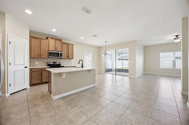 $400,000 | 4774 Riverwalk Drive, St. Cloud, FL 34771