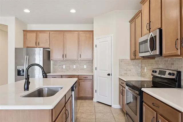 $400,000 | 4774 Riverwalk Drive, St. Cloud, FL 34771