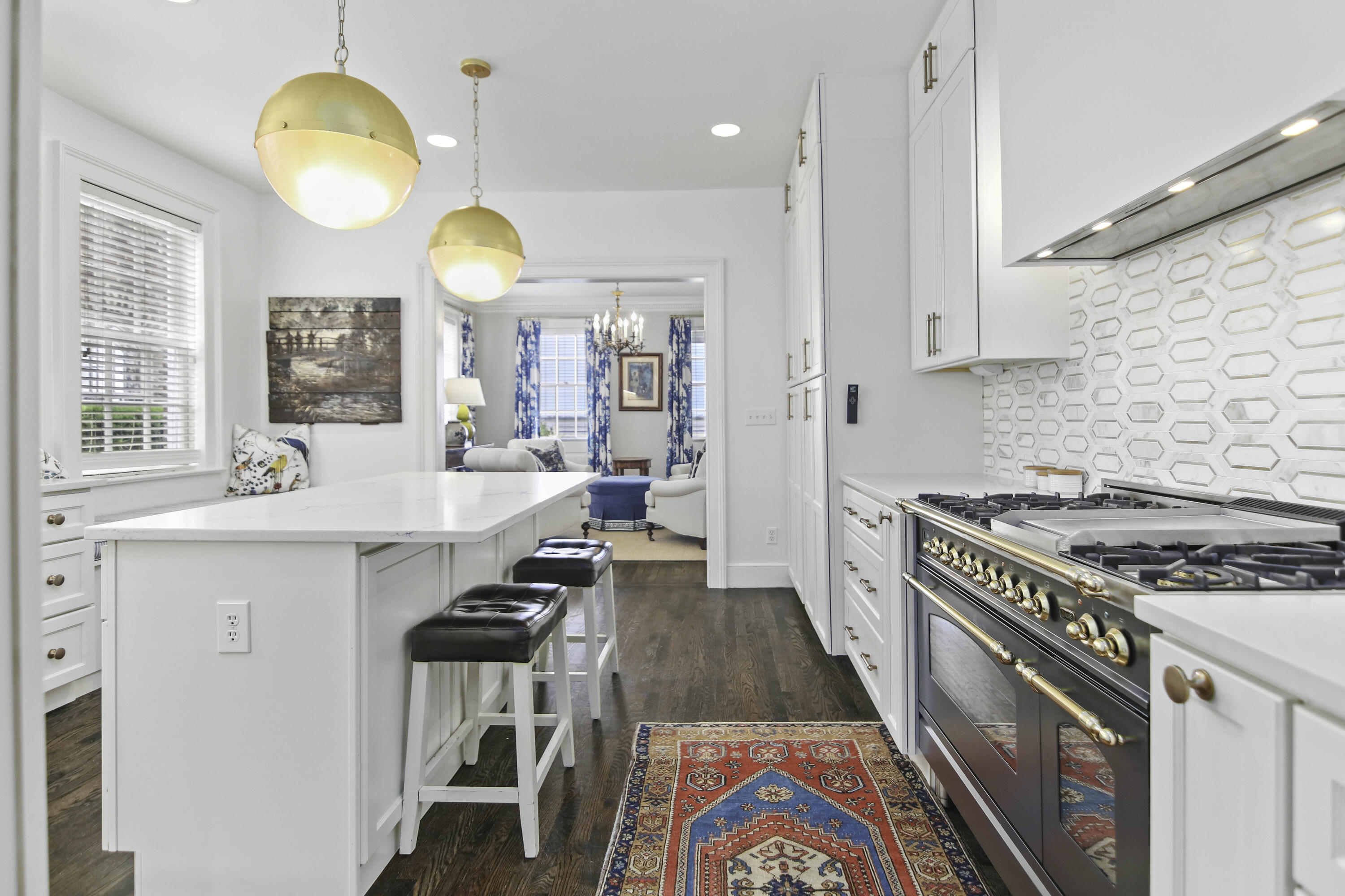 90 Murray Boulevard Charleston, SC 29401 - Photo 19 of 84 90MurrayBlvd-CasaVerdeMedialLLC59