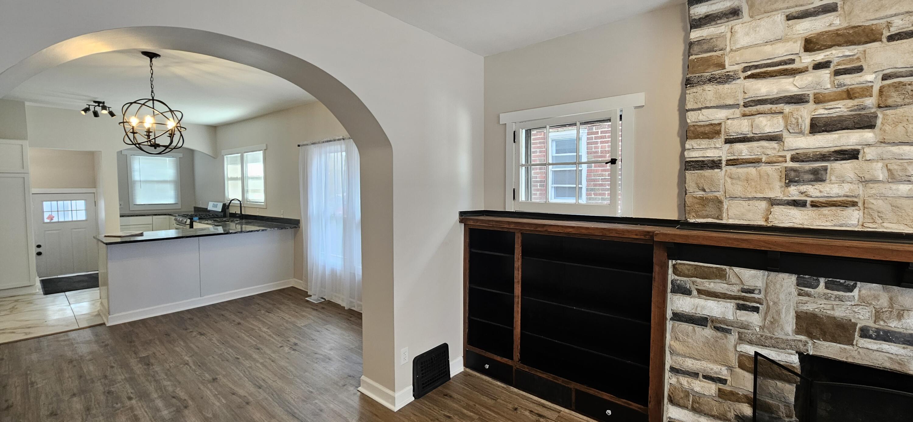 809 Hayes Street Gary, IN 46404 - Photo 9 of 71 3000x1386