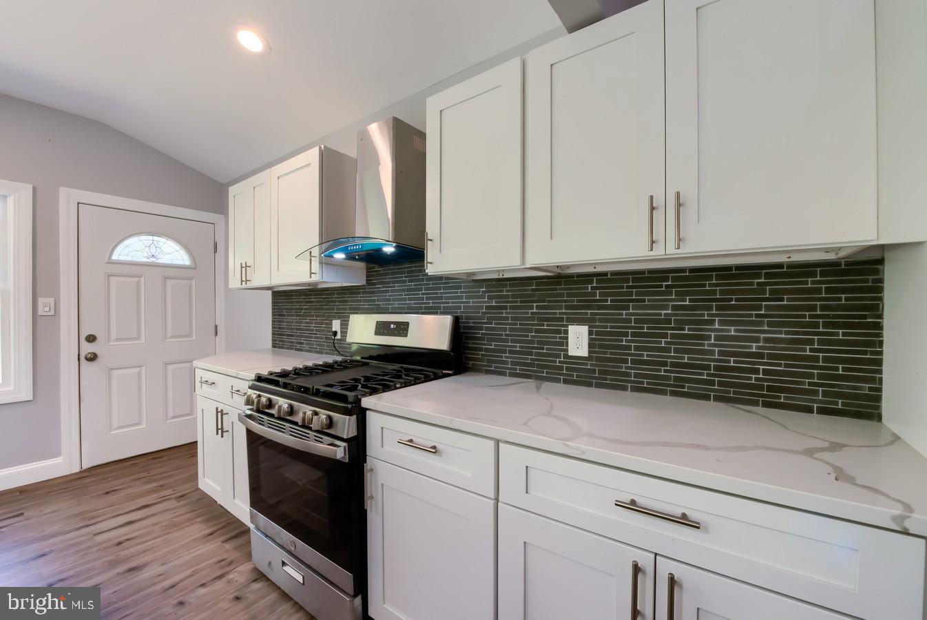 516 Pinehurst Road Cream Ridge, NJ 08514 - Photo 14 of 33 Main Kitchen