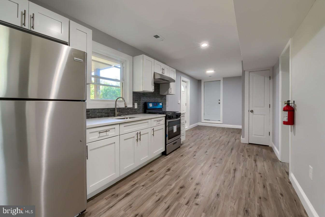 516 Pinehurst Road Cream Ridge, NJ 08514 - Photo 22 of 33 In Law Kitchen