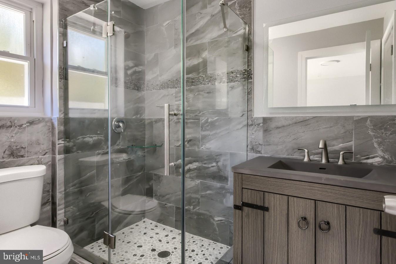 516 Pinehurst Road Cream Ridge, NJ 08514 - Photo 27 of 33 In Law Bath