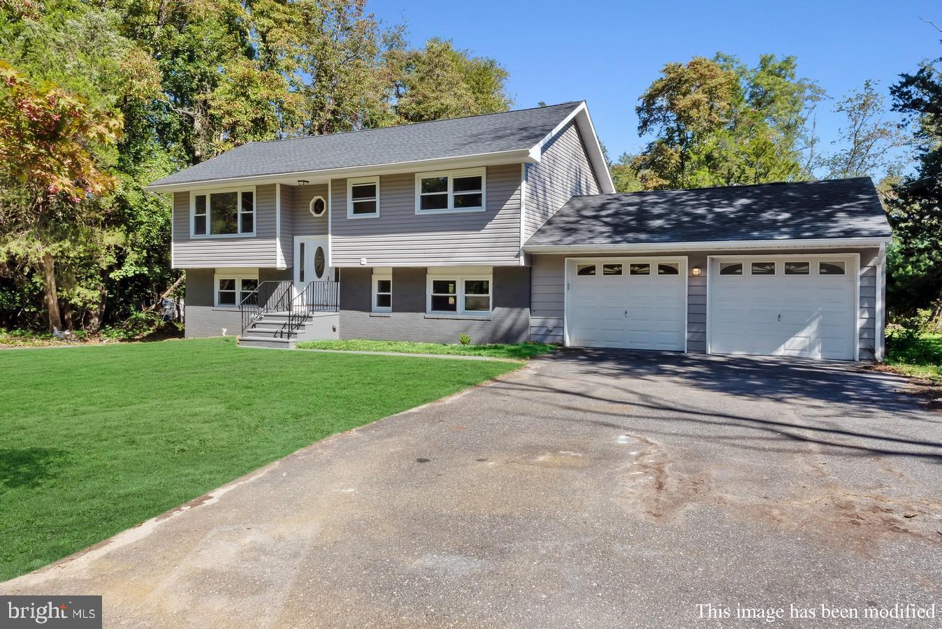 516 Pinehurst Road Cream Ridge, NJ 08514 - Photo 4 of 33