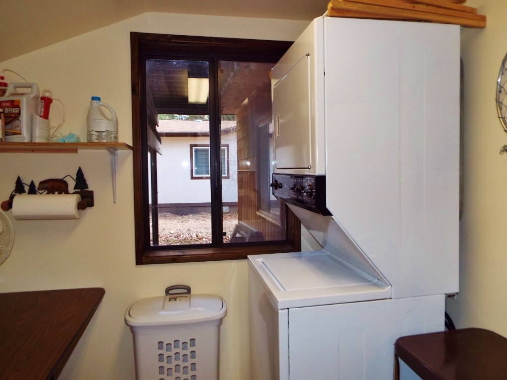 4606 Terrace Road Loon Lake, WA 99148 - Photo 17 of 20 Gallery Image 17