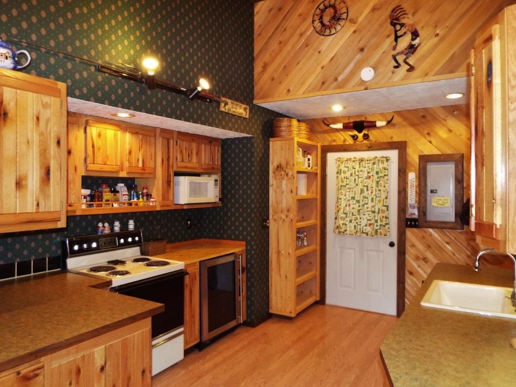 4606 Terrace Road Loon Lake, WA 99148 - Photo 6 of 20 Gallery Image 6