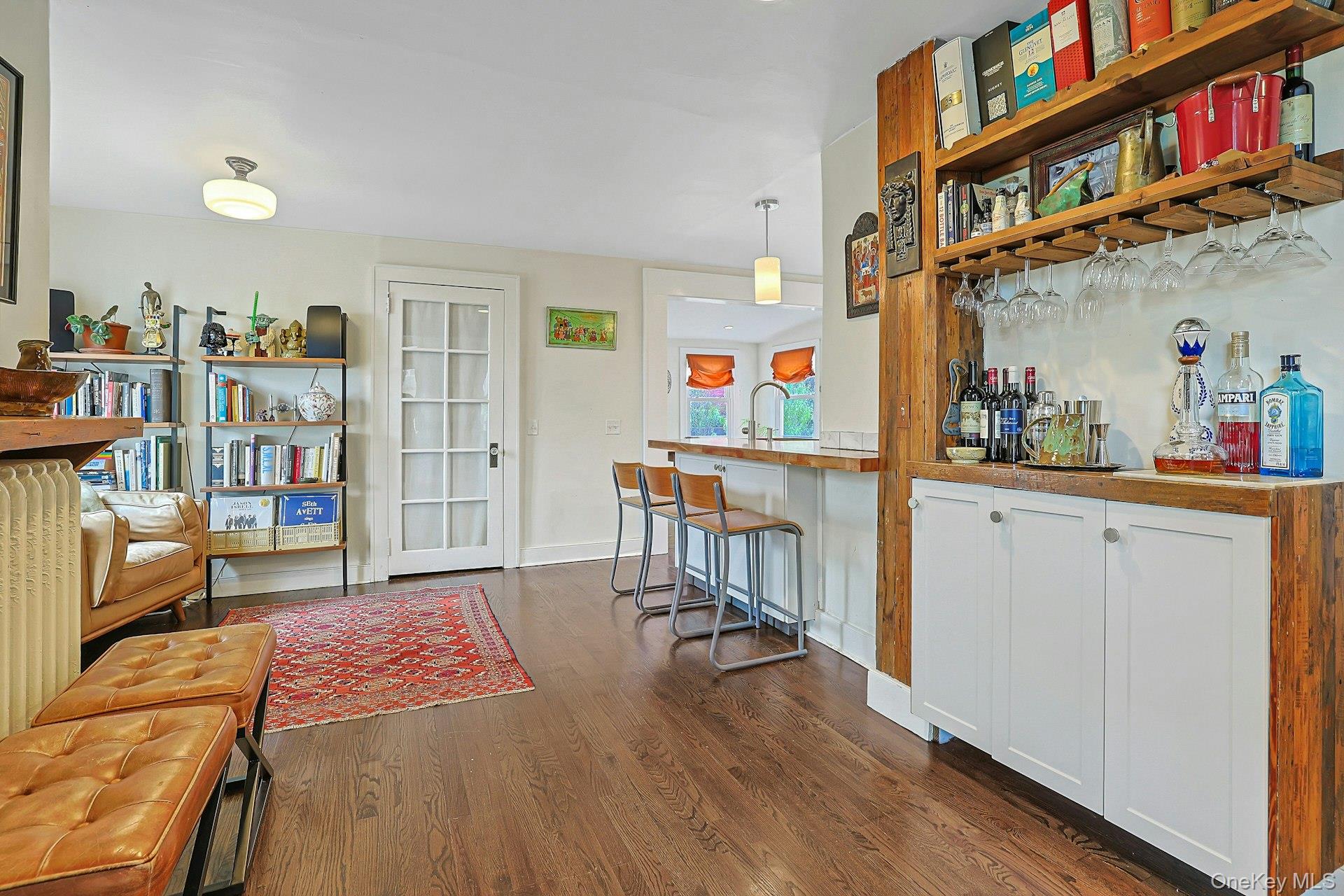 41 Clinton Avenue Ossining, NY 10562 - Photo 11 of 44 a workspace with furniture and book shelf