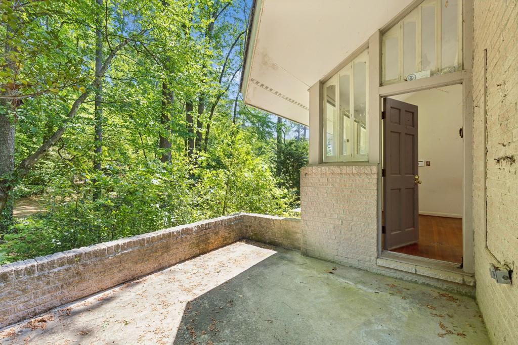 2001 Castleway Lane Northeast Atlanta, GA 30345 - Photo 26 of 43