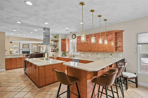 $1,065,000 | 142 Sand Plns Trail, South Kingstown, RI 02879