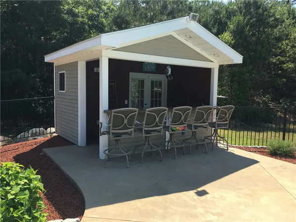 $1,065,000 | 142 Sand Plns Trail, South Kingstown, RI 02879