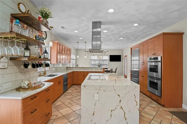 $1,065,000 | 142 Sand Plns Trail, South Kingstown, RI 02879