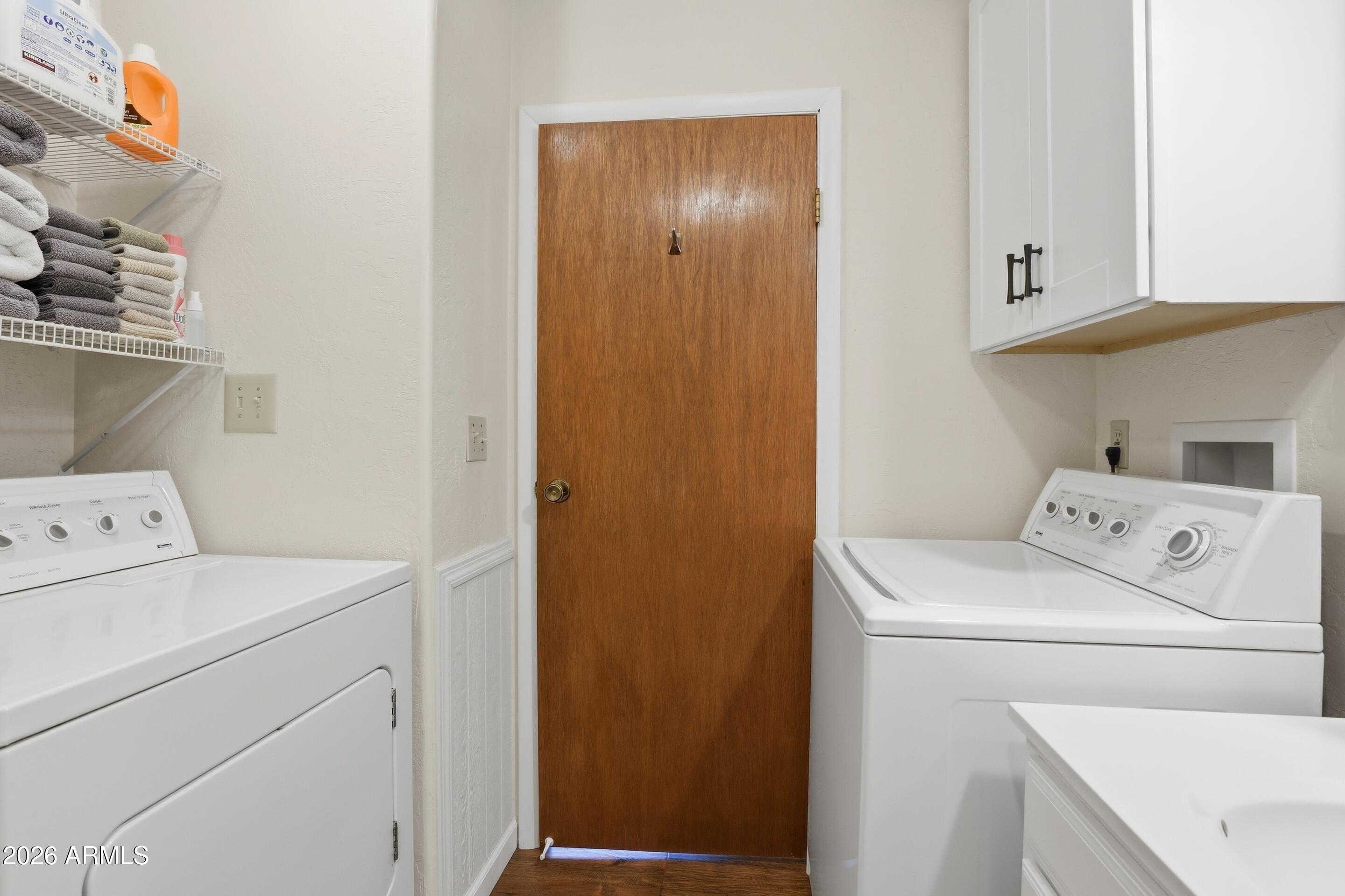 3715 Bloody Basin Road Pine, AZ 85544 - Photo 12 of 24 a utility room with dryer and washer