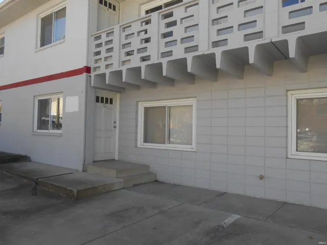 $1,700 | 339 South Lincoln Street, Unit D, Bloomington, IN 47401