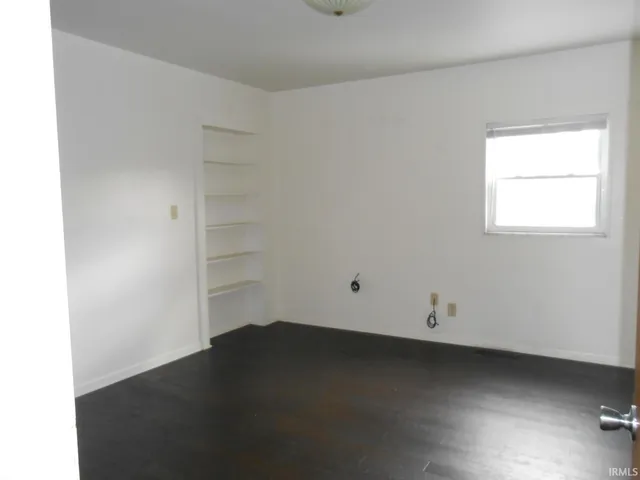 $1,700 | 339 South Lincoln Street, Unit D, Bloomington, IN 47401