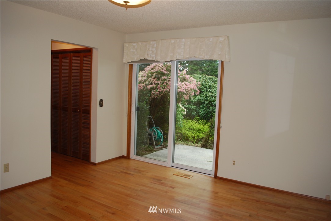 156 Canyon Road Oak Harbor, WA 98277 - Photo 17 of 25 Gallery Image 17