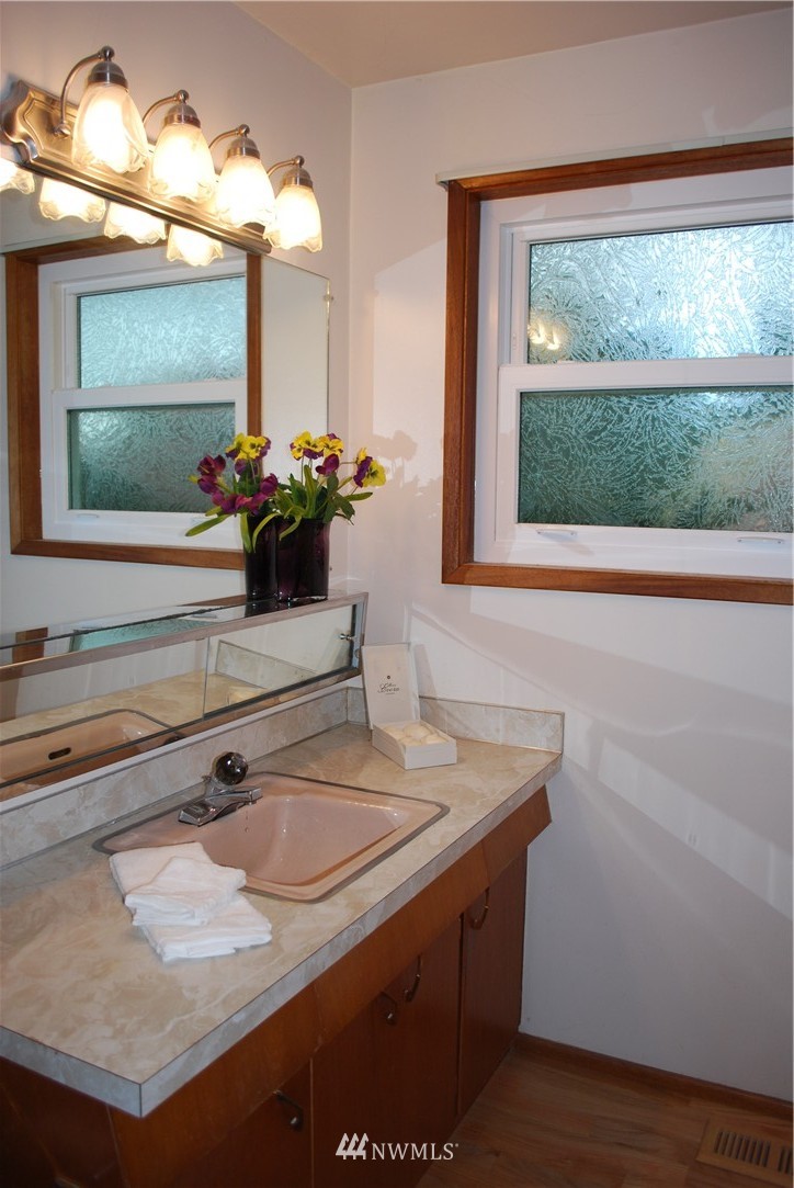 156 Canyon Road Oak Harbor, WA 98277 - Photo 19 of 25 Gallery Image 19