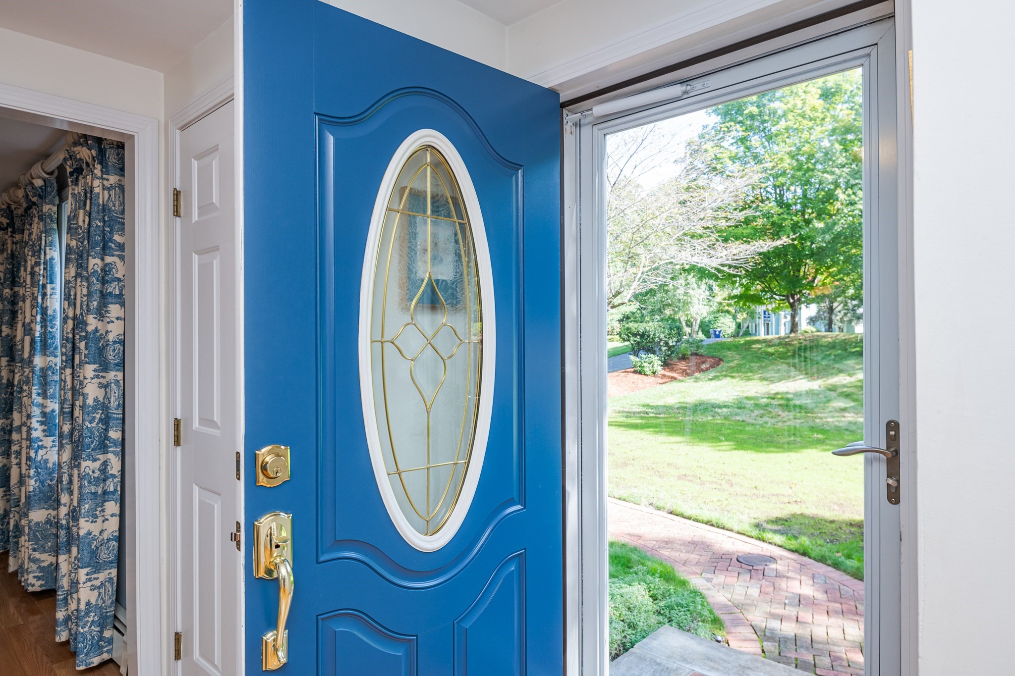 11 Currier Road Middleton, MA 01949 - Photo 8 of 40 Gallery Image 8