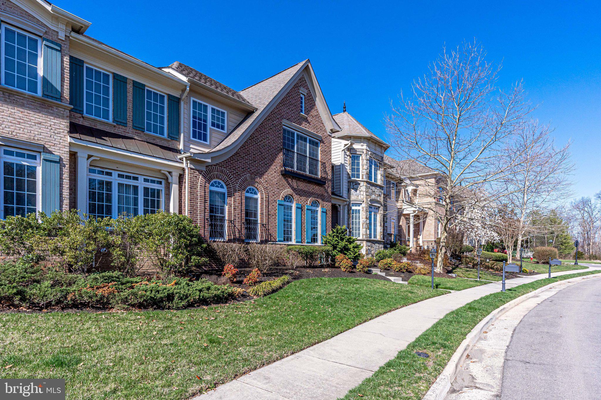 24897 Pinebrook Road Chantilly, VA 20152 - Photo 3 of 61 Gallery Image 3
