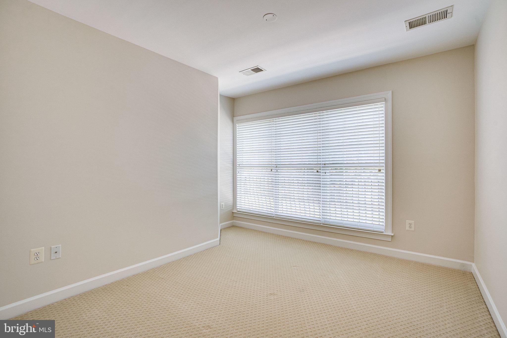 24897 Pinebrook Road Chantilly, VA 20152 - Photo 38 of 61 Gallery Image 38