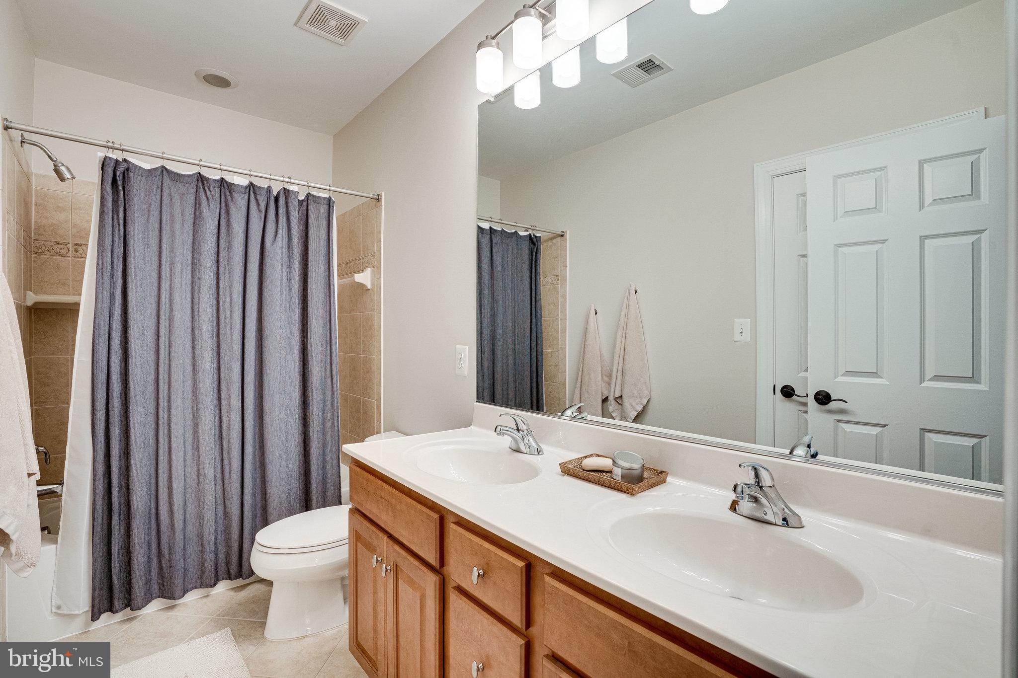 24897 Pinebrook Road Chantilly, VA 20152 - Photo 41 of 61 Gallery Image 41