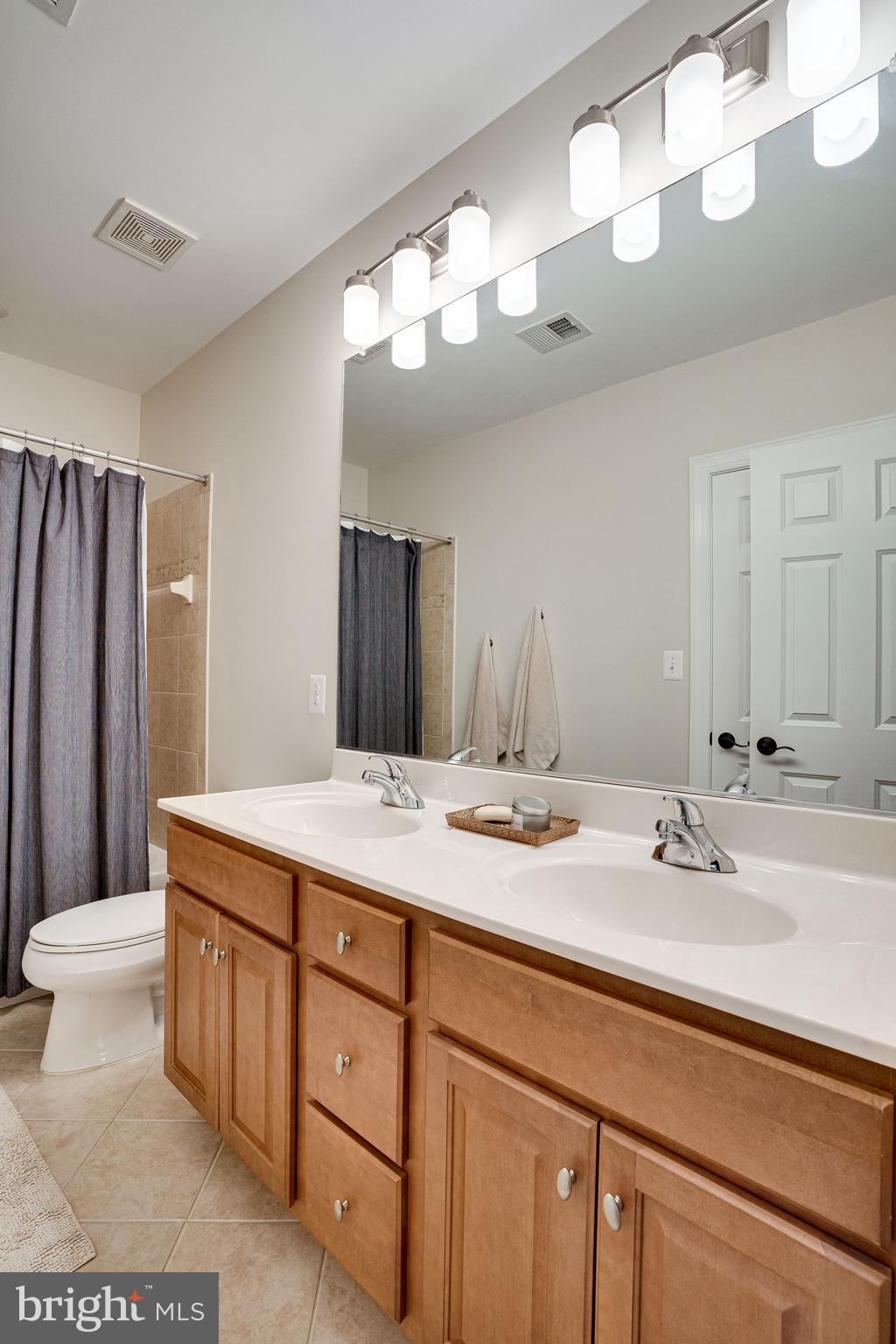 24897 Pinebrook Road Chantilly, VA 20152 - Photo 42 of 61 Gallery Image 42