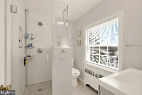 $6,200 | 5135 Massachusetts Avenue, Bethesda, MD 20816
