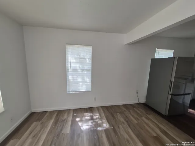 $945 | 443 Bundy Street, San Antonio, TX 78220