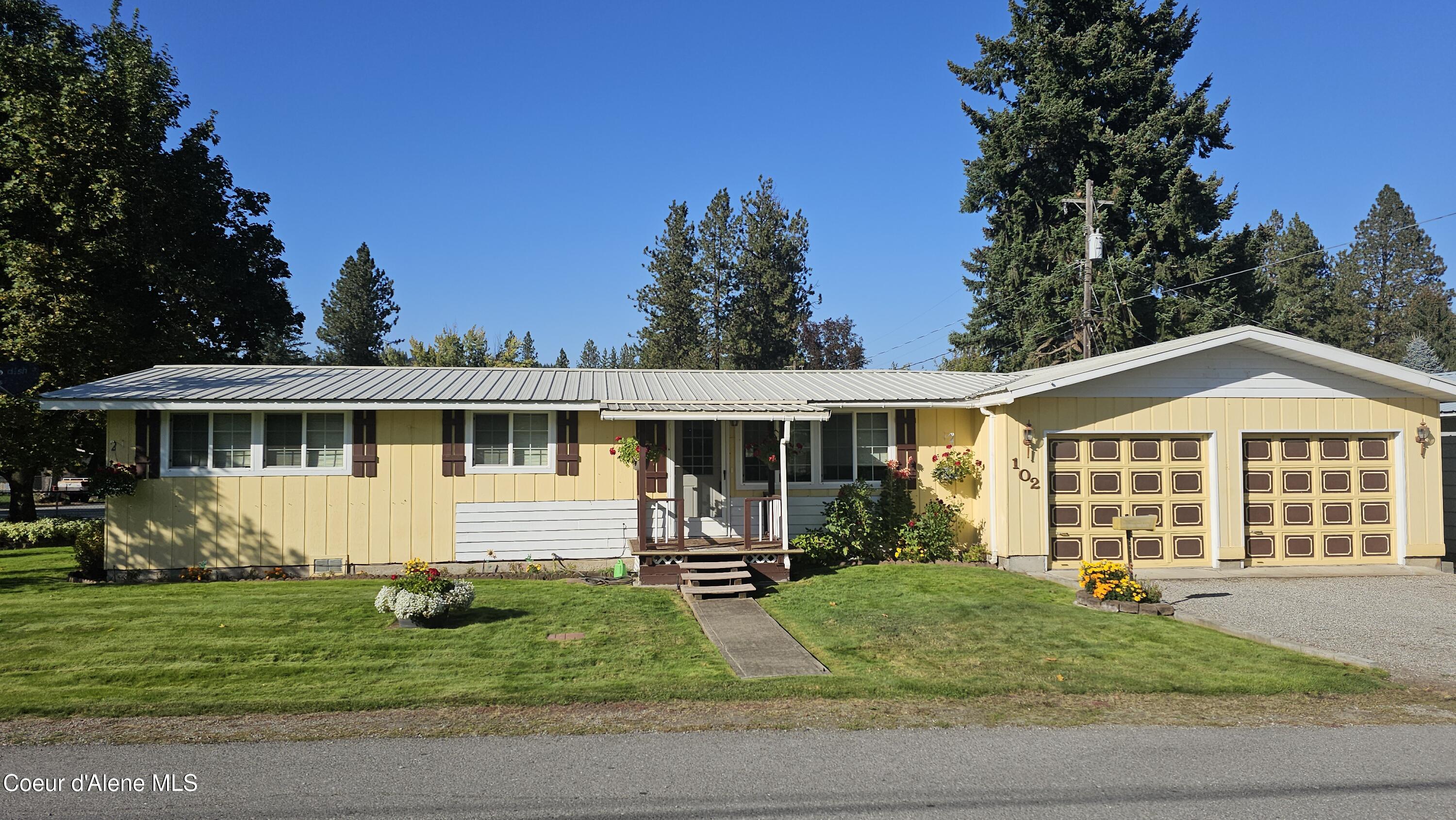102 Pine Avenue Pinehurst, ID 83850 - Photo 1 of 1 e90a3203-e695-4387-aa1c-bef5da497f73-1_a