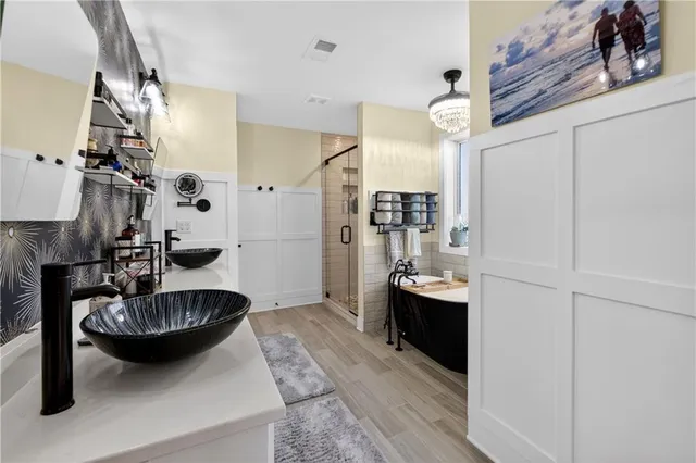 $484,900 | 23500 East 11th Street South, Independence, MO 64056