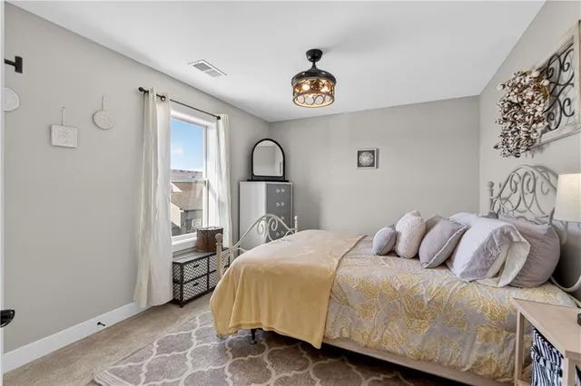 $484,900 | 23500 East 11th Street South, Independence, MO 64056