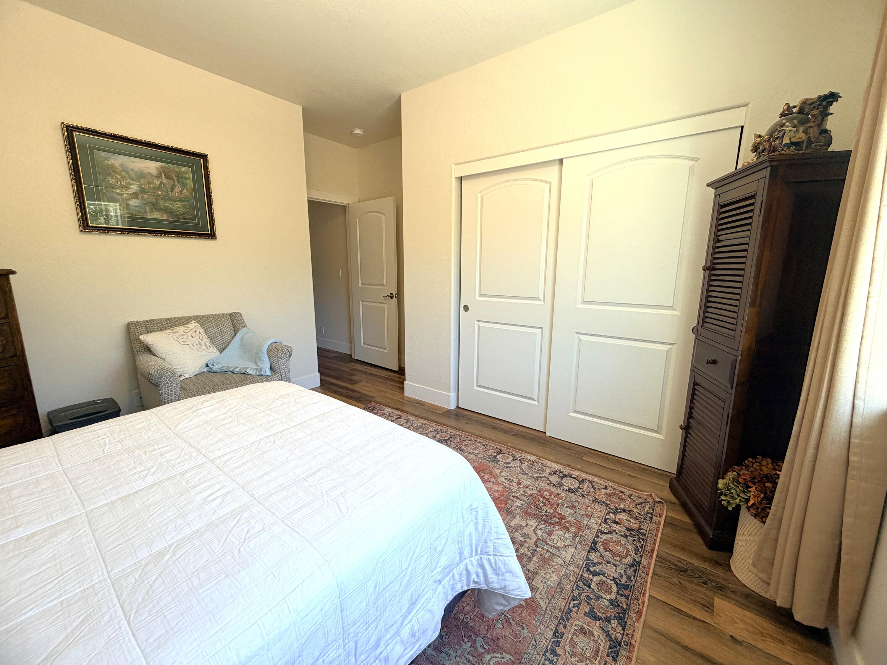 340 Cedar Ridge Drive Cave Junction, OR 97523 - Photo 23 of 37 Bedroom---