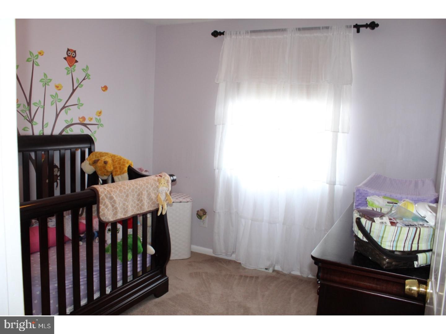49 Hearthside Road Aston, PA 19014 - Photo 15 of 25 Bedroom 3